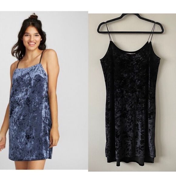 Twik-Crushed Velvet Spaghetti Strap Shift Dress - Picture 1 of 11
